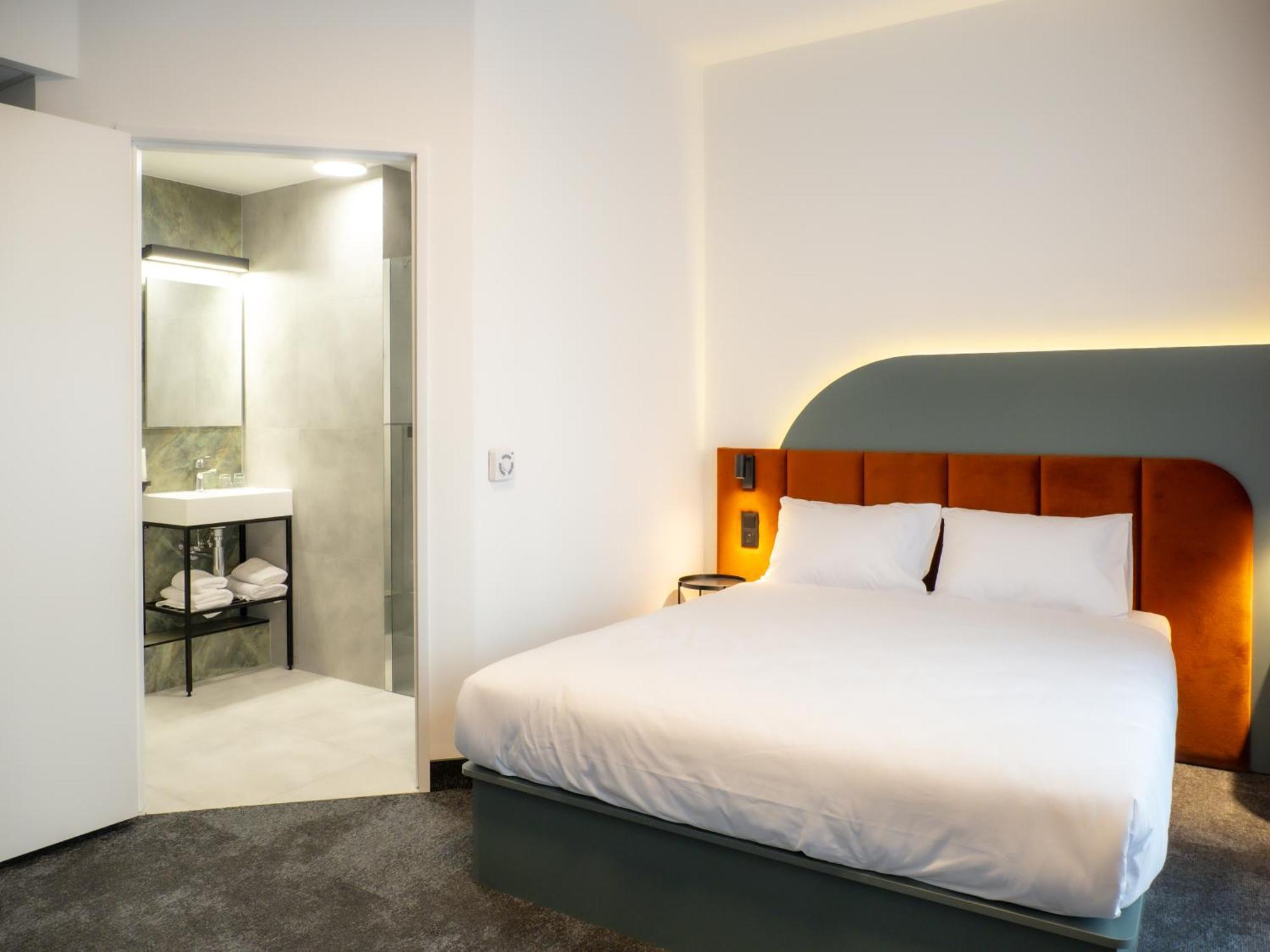 B&B Hotel Leszno Leszno  Bagian luar foto